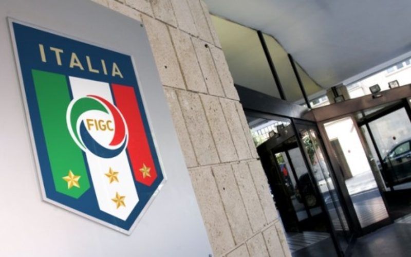 FIGC: il nuovo tesseramento professionistico dei cittadini extracomunitari